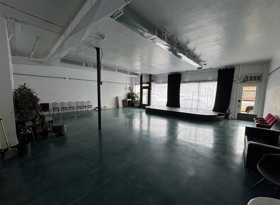 You made it: the dance room